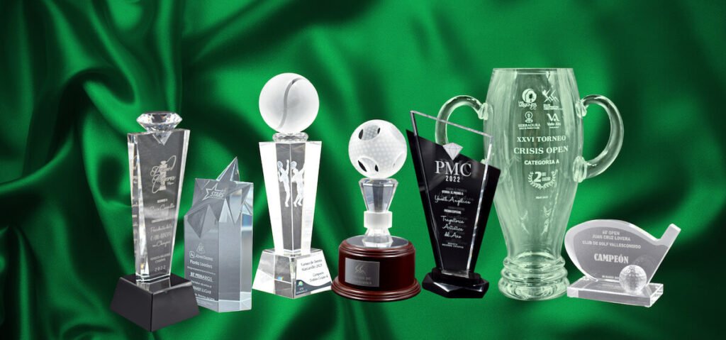 Trofeos De Vidrios Personalizados Per trofeos-de-vidrios-personalizados-per